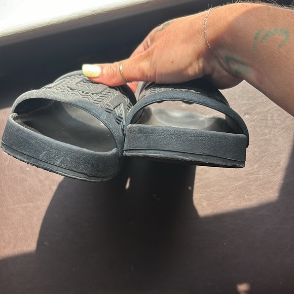 Hunter slides - Picture 3 of 4